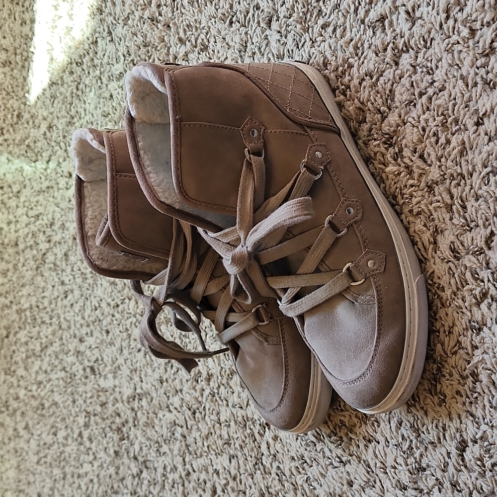 Beige Guess Sneakers